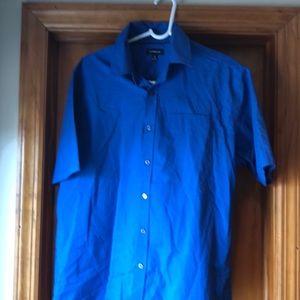 Short sleeve shirt